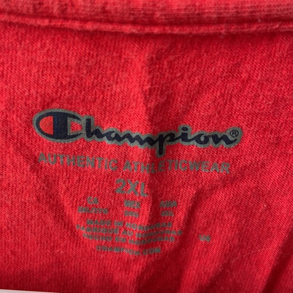 Red Champion T-shirt short sleeve - Picture 3 of 3